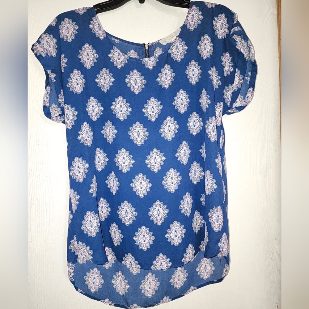 Pink Republic Blue Print Tunic Top Women Size Large zippered neck in back
